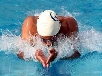 Swimming : - breaststroke coordination drills